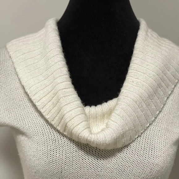 Chesley Cowl Neck Short Sleeve White Knit Sweater Dress LARGE - Picture 2 of 5